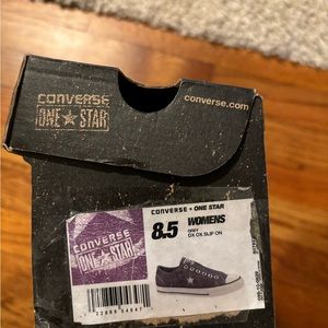 Converse slip on size 8.5 women Grey